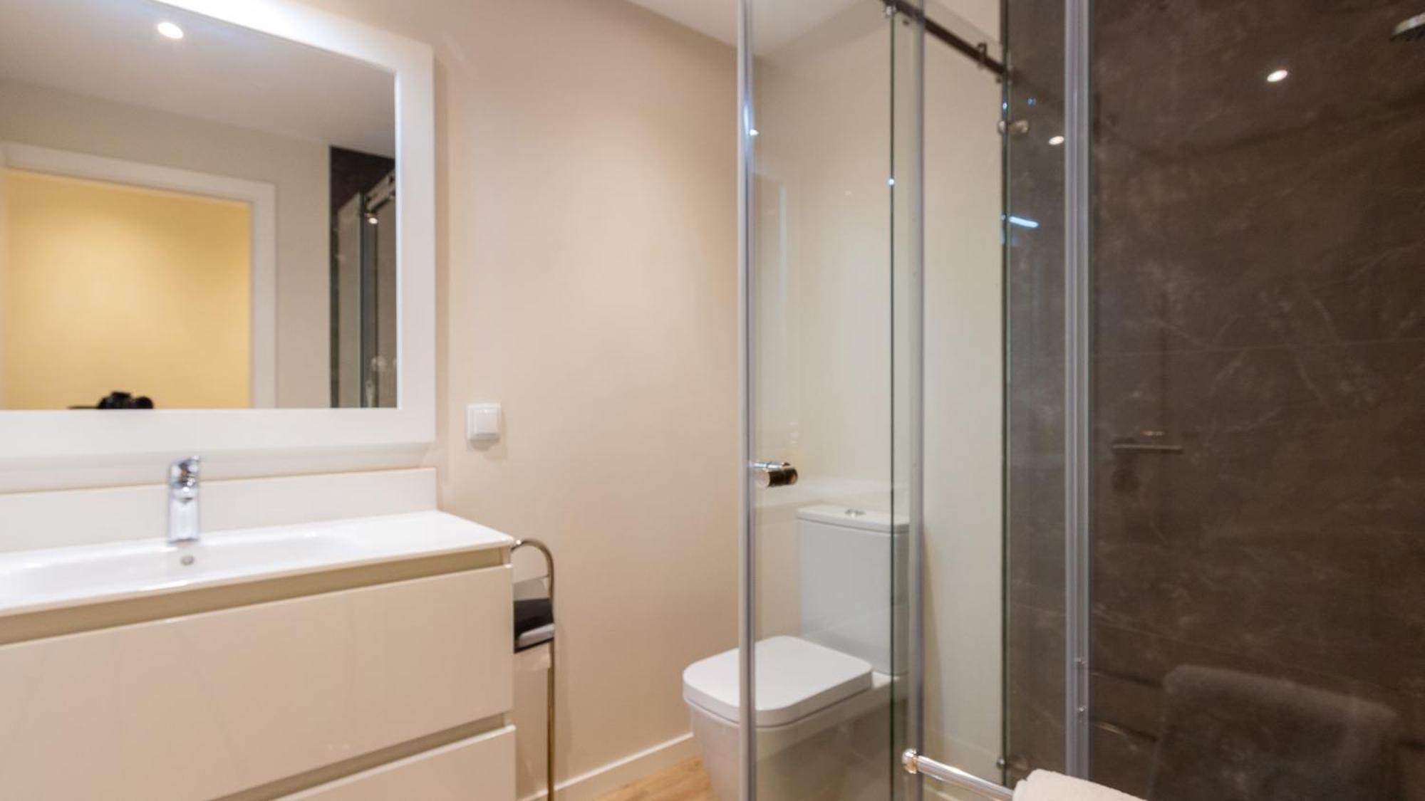Luxury And Modern Apartment In Porto Moniz Center Eksteriør bilde