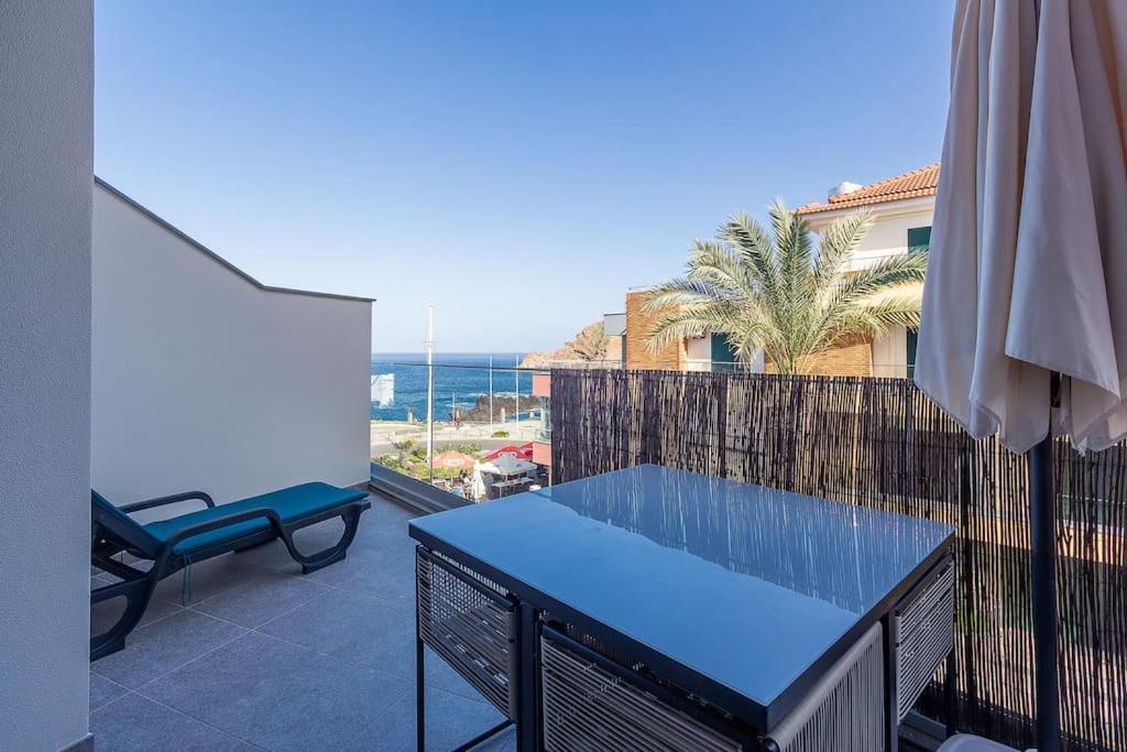 Luxury And Modern Apartment In Porto Moniz Center Eksteriør bilde