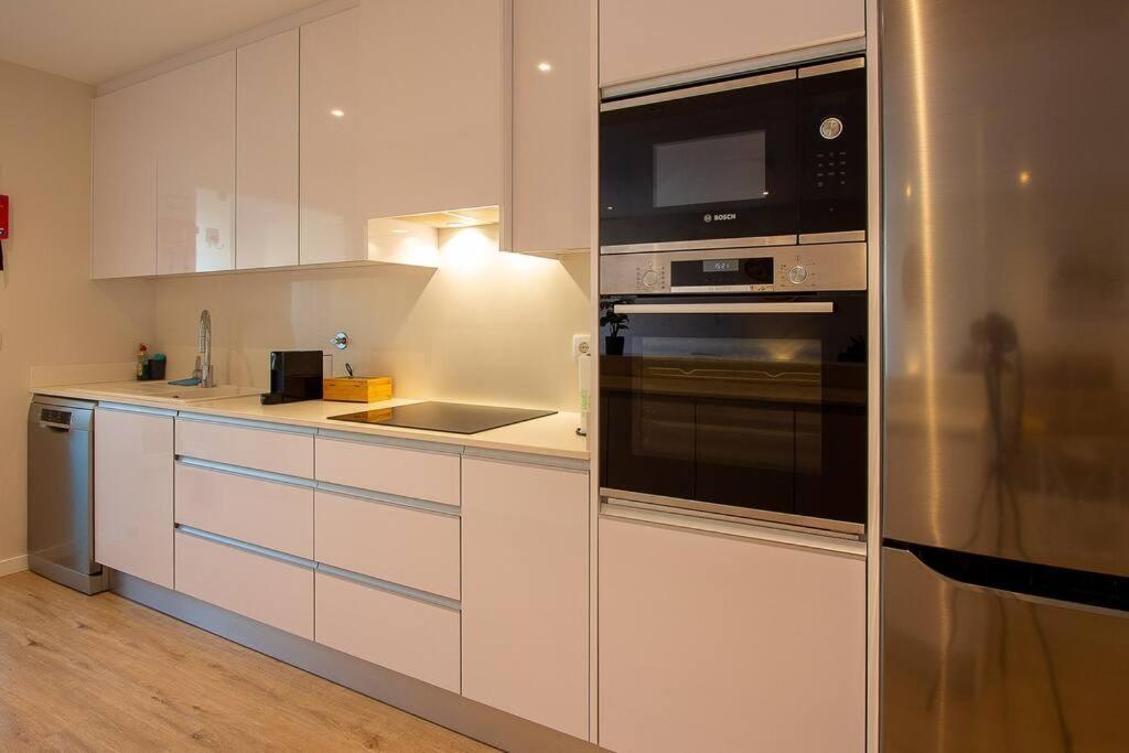 Luxury And Modern Apartment In Porto Moniz Center Eksteriør bilde