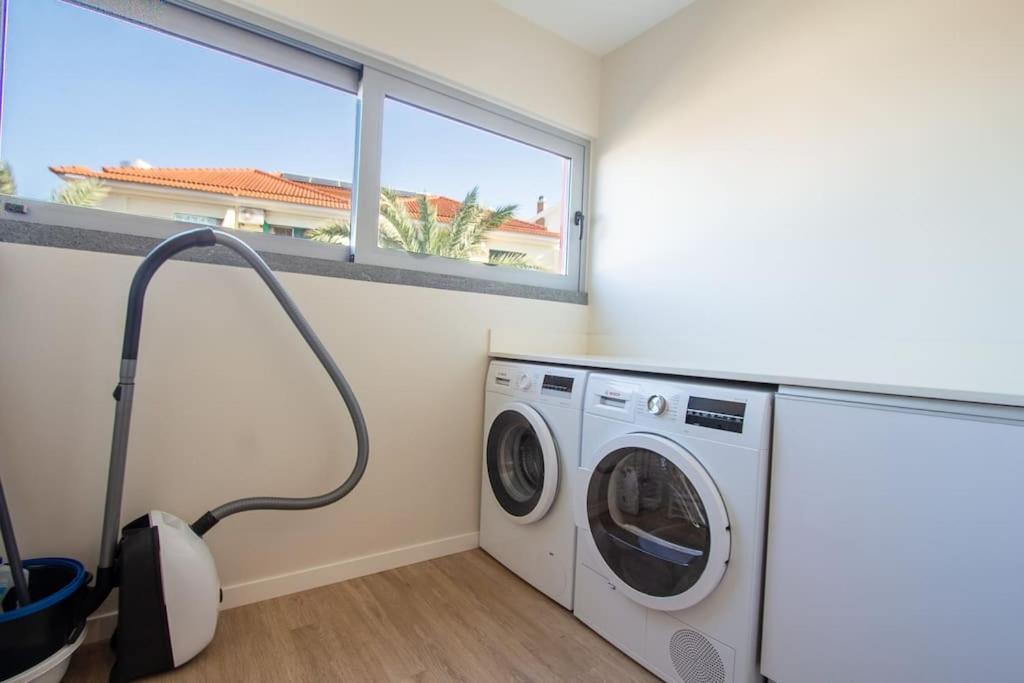 Luxury And Modern Apartment In Porto Moniz Center Eksteriør bilde