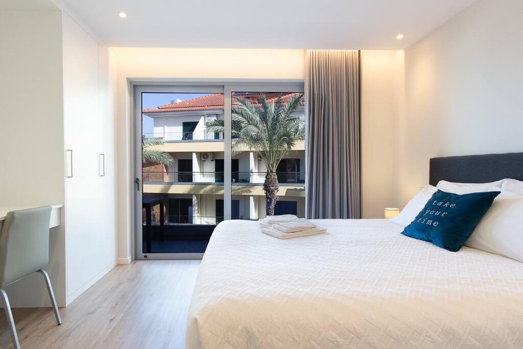 Luxury And Modern Apartment In Porto Moniz Center Eksteriør bilde