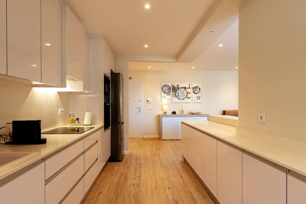 Luxury And Modern Apartment In Porto Moniz Center Eksteriør bilde