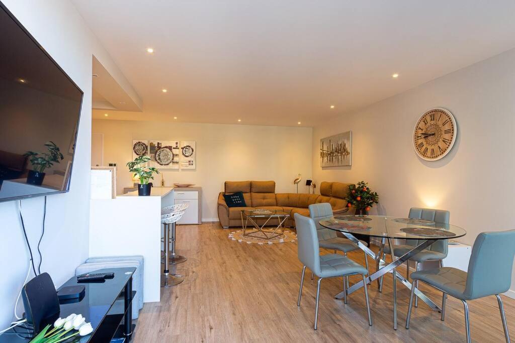 Luxury And Modern Apartment In Porto Moniz Center Eksteriør bilde