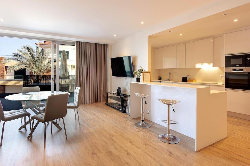 Luxury And Modern Apartment In Porto Moniz Center Eksteriør bilde