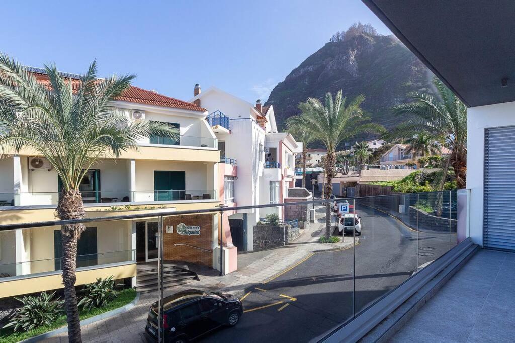 Luxury And Modern Apartment In Porto Moniz Center Eksteriør bilde